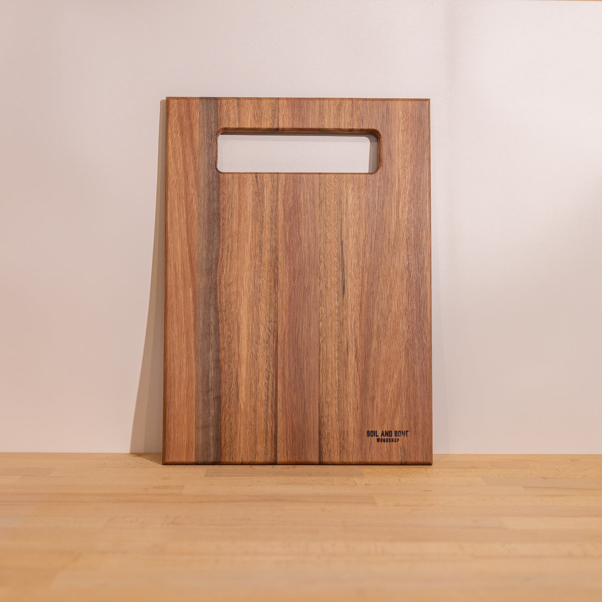Spotted Gum Pizza Board